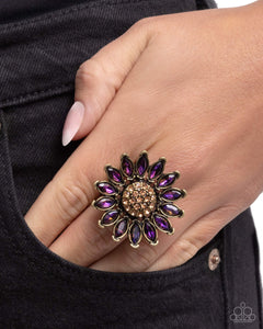 Paparazzi Sunflower Setting - Brass Ring