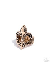 Load image into Gallery viewer, Paparazzi Fleur de Lis - Gold Ring
