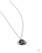 Load image into Gallery viewer, Paparazzi Quarterback Chic - Black Necklace
