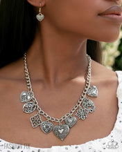 Load image into Gallery viewer, Paparazzi Vintage Showdown - Silver Necklace
