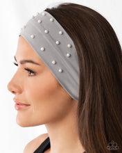 Load image into Gallery viewer, Placid Pearls - Silver
