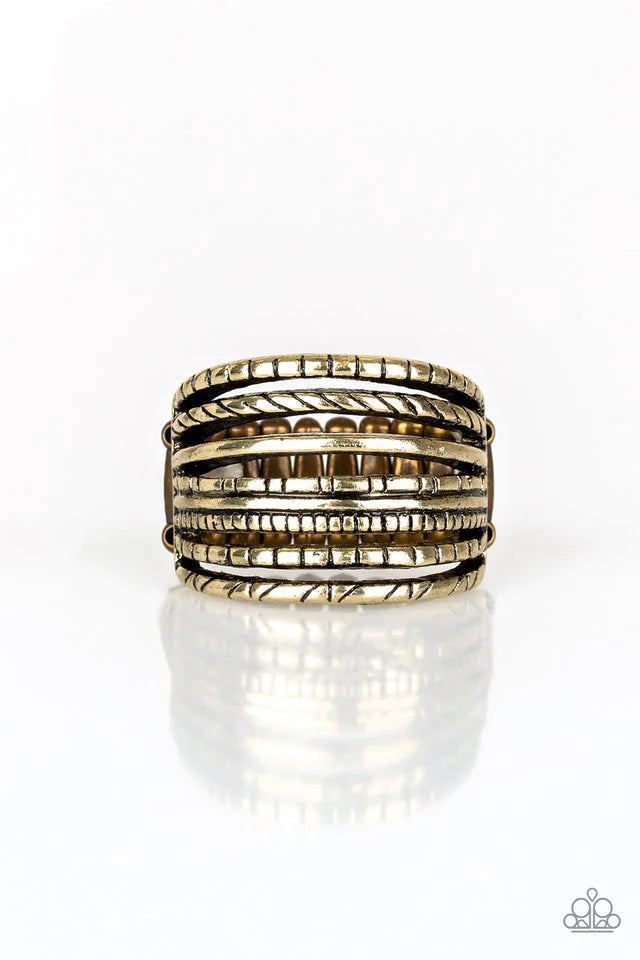 Paparazzi Basic Maverick - Brass Ring