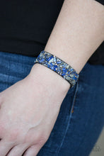 Load image into Gallery viewer, Paparazzi Totally Crushed It - Blue Bracelet
