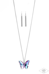 Paparazzi The Social Butterfly Effect - Purple Necklace