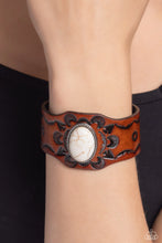 Load image into Gallery viewer, Paparazzi Badlands Rover - White Bracelet
