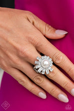 Load image into Gallery viewer, Paparazzi Fiercely Fifth Avenue - Complete Blend Trend
