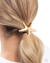 Load image into Gallery viewer, Paparazzi Sleek Starfish - Gold Hair Accessory
