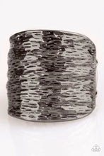 Load image into Gallery viewer, Paparazzi Paleo Patterns - Black Ring
