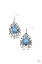 Load image into Gallery viewer, Paparazzi Dream STAYCATION - Blue Earrings
