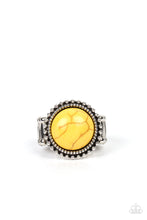Load image into Gallery viewer, Paparazzi Mesa Mecca - Yellow Ring
