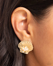 Load image into Gallery viewer, Paparazzi Oyster Opulence - Gold Earrings
