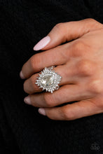 Load image into Gallery viewer, Paparazzi Five Star Stunner - White Ring
