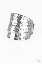 Load image into Gallery viewer, Paparazzi Paleo Patterns - Silver Ring
