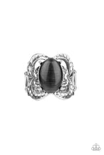Load image into Gallery viewer, Paparazzi Go For Glow - Black Ring
