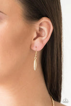 Load image into Gallery viewer, Paparazzi Terra Trailbreaker - Gold Necklace

