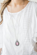 Load image into Gallery viewer, Paparazzi Total Tranquility - Pink Necklace
