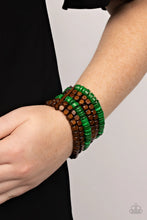 Load image into Gallery viewer, Paparazzi Fiji Fiesta - Green Bracelet
