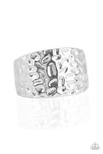 Load image into Gallery viewer, Paparazzi Hammerhead - Silver Ring

