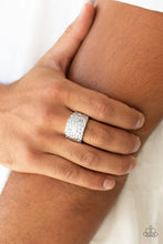 Load image into Gallery viewer, Paparazzi Hammerhead - Silver Ring
