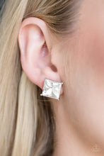 Load image into Gallery viewer, Paparazzi The Big Bang - White Earrings
