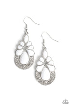 Load image into Gallery viewer, Paparazzi Beachfront Formal - White Earrings
