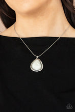 Load image into Gallery viewer, Paparazzi Canyon Oasis - White Necklace
