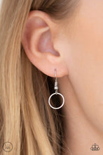 Load image into Gallery viewer, Paparazzi Metro Spunk - Silver Necklace
