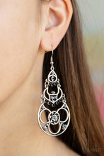 Load image into Gallery viewer, Paparazzi Garden Melody - Black Earrings
