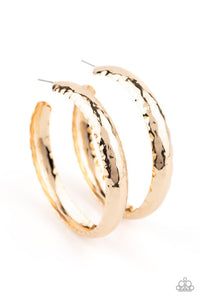 Paparazzi Check Out These Curves - Gold Earrings