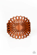 Load image into Gallery viewer, Paparazzi Wildflower Garden - Brown Bracelet

