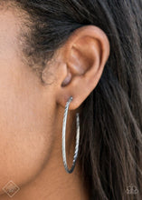 Load image into Gallery viewer, Paparazzi Rural Reserve - Silver Earrings
