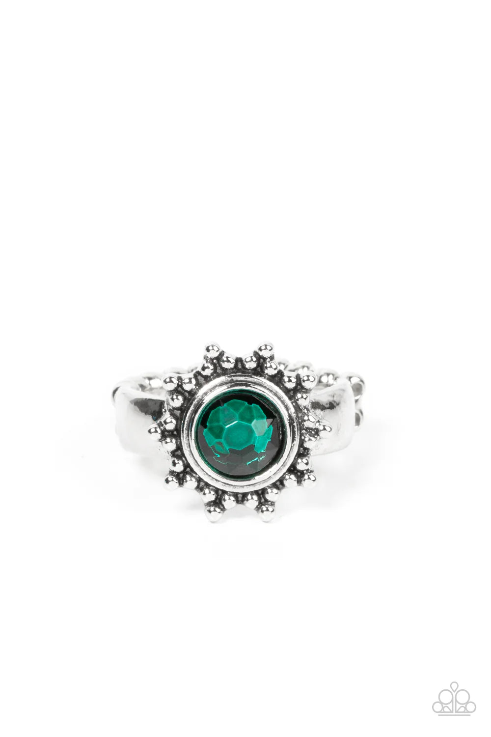 Paparazzi Expect Sunshine And REIGN - Green Ring