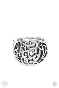 Paparazzi Dreamy Date Night - Silver Ring