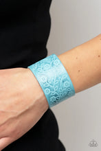 Load image into Gallery viewer, Paparazzi Rosy Wrap Up - Blue Bracelet
