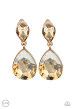 Load image into Gallery viewer, Paparazzi Aim For The Megastars - Gold Earrings
