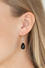 Load image into Gallery viewer, Paparazzi The Guest List - Black Necklace
