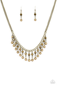 Paparazzi Pageant Queen - Brass Necklace