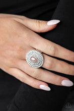 Load image into Gallery viewer, Royal Ranking-pink-Paparazzi ring
