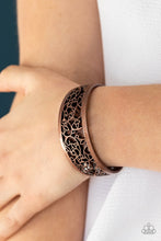 Load image into Gallery viewer, Vine Garden-copper-Paparazzi bracelet
