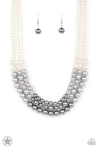 Paparazzi Lady In Waiting - Multi Necklace