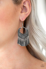 Load image into Gallery viewer, Paparazzi Mesa Majesty - Silver Earrings
