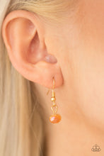 Load image into Gallery viewer, Paparazzi Beach Breeze - Gold Necklace
