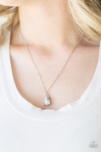 Load image into Gallery viewer, Paparazzi Classy Classicist - White Necklace
