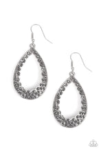 Load image into Gallery viewer, Paparazzi Royal Treatment - Silver Earrings
