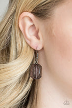 Load image into Gallery viewer, Paparazzi Ice Bank - Black Necklace
