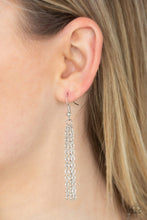 Load image into Gallery viewer, Paparazzi Elite Shine - Pink Necklace
