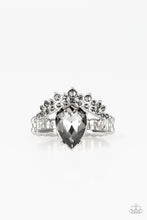 Load image into Gallery viewer, Paparazzi If The Crown Fits - Silver Ring
