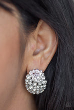 Load image into Gallery viewer, Paparazzi Daring Dazzle - White Earring
