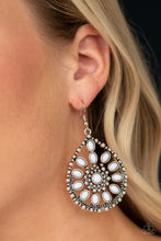 Load image into Gallery viewer, Paparazzi Free To Roam - White Earrings

