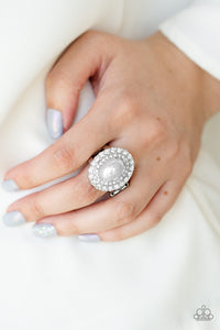 Paparazzi Sprinkle On The Shimmer - White Ring